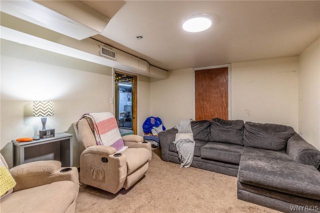 6795 Nash Road, Wheatfield, NY 14120