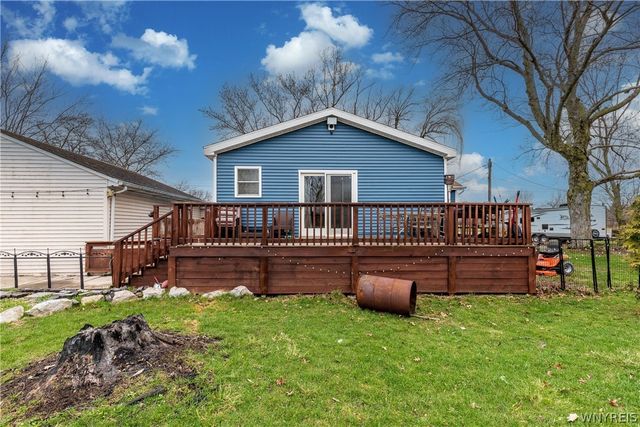 6795 Nash Road, Wheatfield, NY 14120