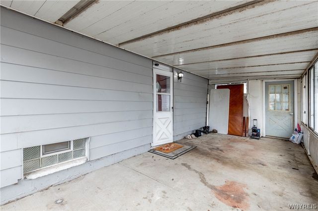 6795 Nash Road, Wheatfield, NY 14120
