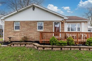 6795 Nash Road, Wheatfield, NY 14120