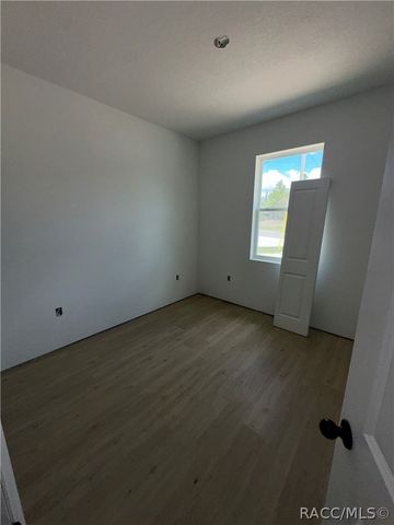 2520 W Windchime Loop, Dunnellon, FL 34434