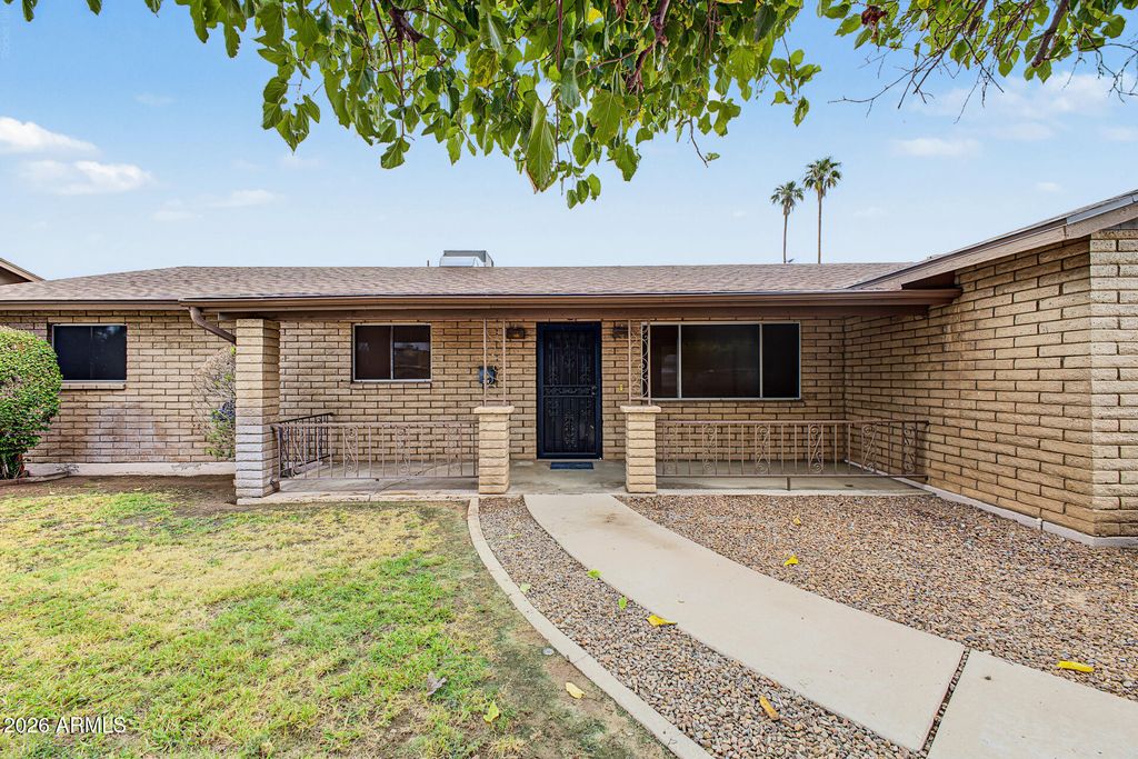 700 N KAREN Drive, Chandler, AZ 85224 — photo 5