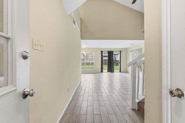 16623 Red Gully Drive, Sugar Land, TX 77498