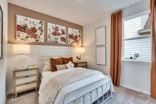 216 Bendecido LOOP, Elgin, TX 78621