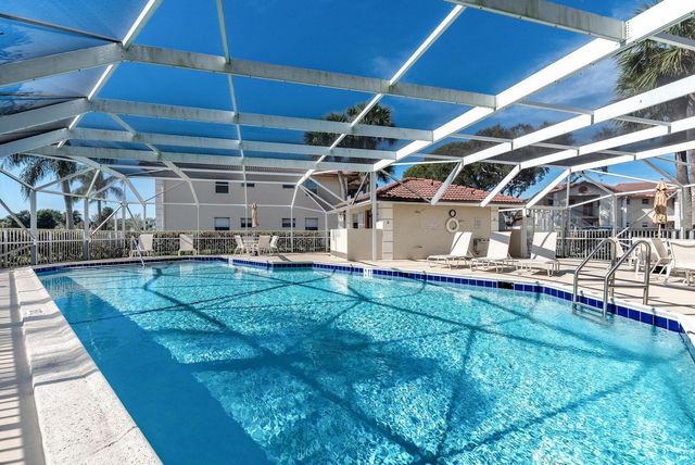3011 Holiday Springs Boulevard 206, Margate, FL 33063