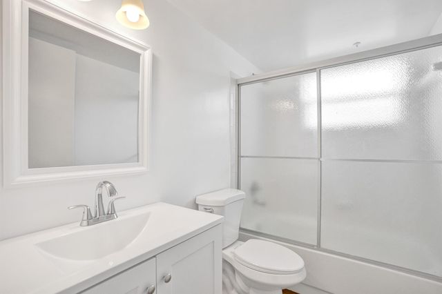 3011 Holiday Springs Boulevard 206, Margate, FL 33063
