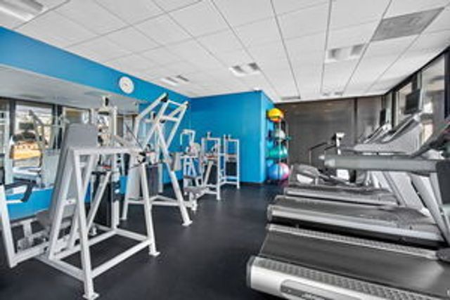 6700 S South Shore Drive 3K, Chicago, IL 60649