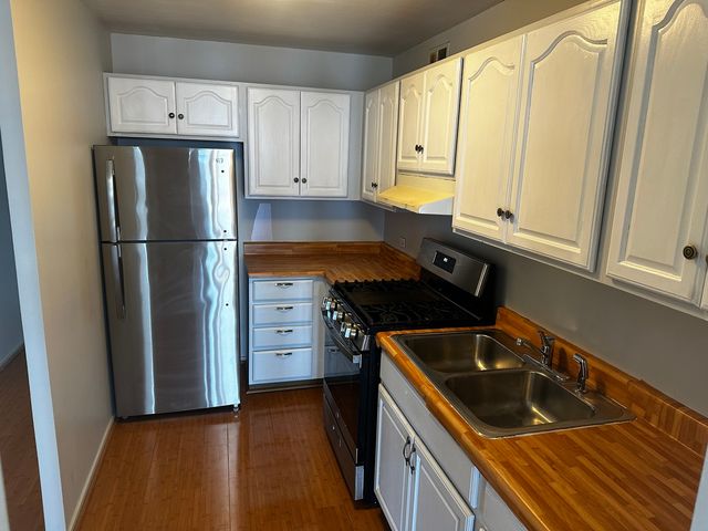 6700 S South Shore Drive 3K, Chicago, IL 60649