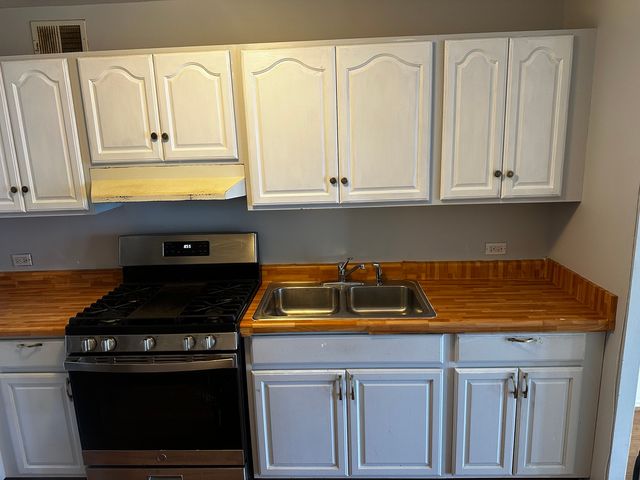 6700 S South Shore Drive 3K, Chicago, IL 60649