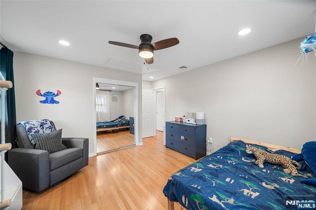 1 Hazley Court, Rochelle Park, NJ 07662