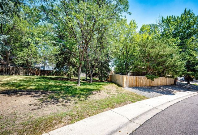 12665 W 67th Place, Arvada, CO 80004