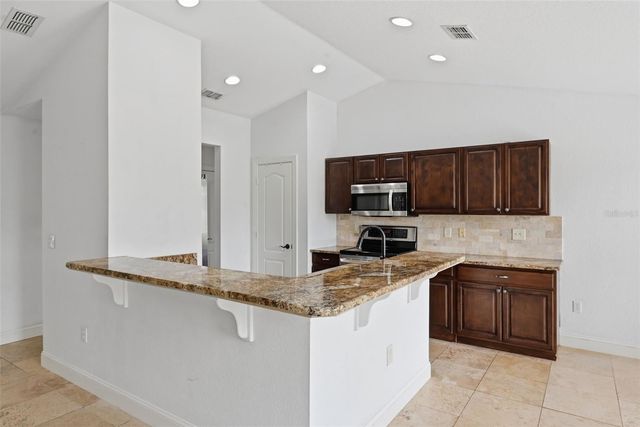 1845 FARRINGTON DRIVE, Lakeland, FL 33809