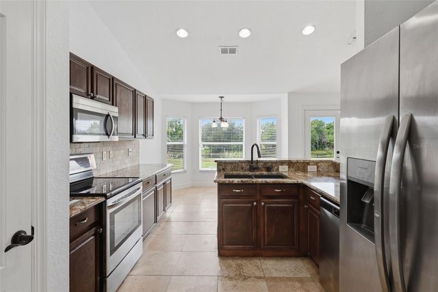 1845 FARRINGTON DRIVE, Lakeland, FL 33809