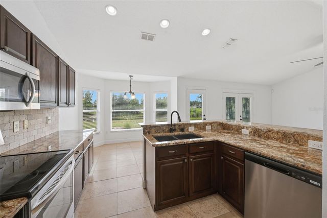 1845 FARRINGTON DRIVE, Lakeland, FL 33809