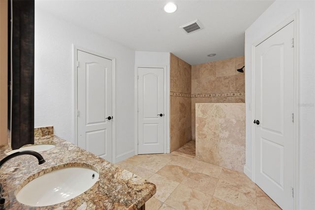 1845 FARRINGTON DRIVE, Lakeland, FL 33809