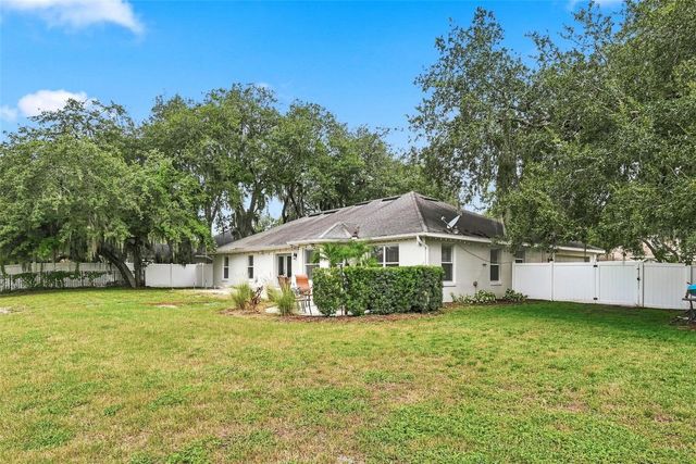 1845 FARRINGTON DRIVE, Lakeland, FL 33809