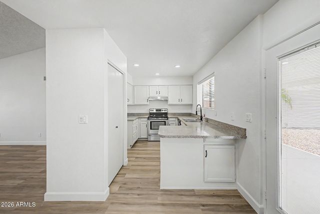 2319 E CAROL Avenue, Mesa, AZ 85204