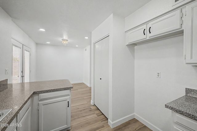 2319 E CAROL Avenue, Mesa, AZ 85204