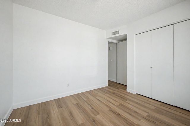 2319 E CAROL Avenue, Mesa, AZ 85204
