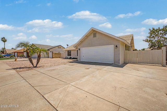 2319 E CAROL Avenue, Mesa, AZ 85204