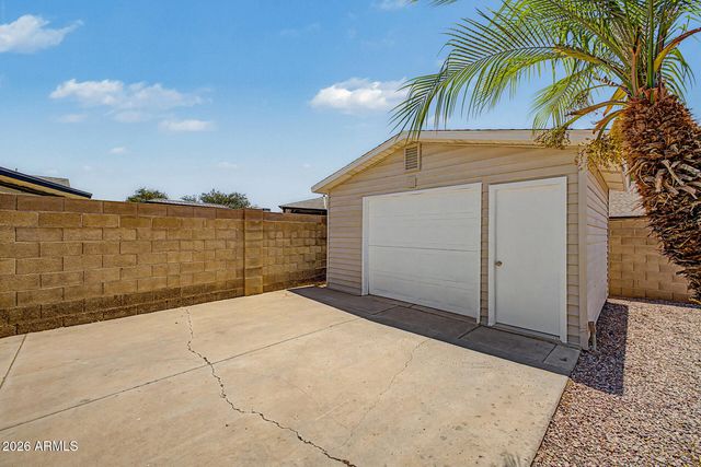 2319 E CAROL Avenue, Mesa, AZ 85204