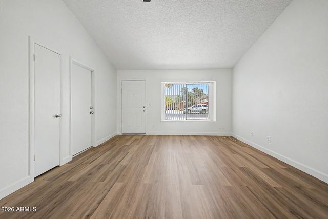 2319 E CAROL Avenue, Mesa, AZ 85204