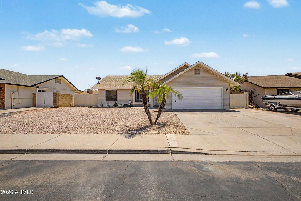 2319 E CAROL Avenue, Mesa, AZ 85204