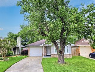 11019 Shadowfield Drive, Houston, TX 77064