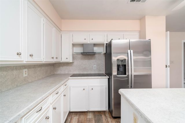 179 Old Bridge Lake, Houston, TX 77069