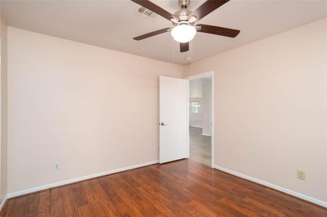 179 Old Bridge Lake, Houston, TX 77069