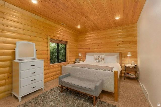 2876 E GREENGROVE DR, Sundance, UT 84604