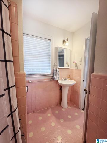 15 DAWVON TERRACE, Anniston, AL 36207