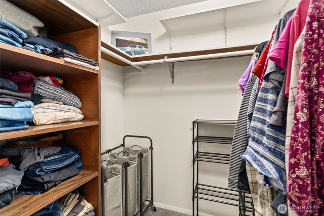 7816 6th Way SE, Lacey, WA 98503