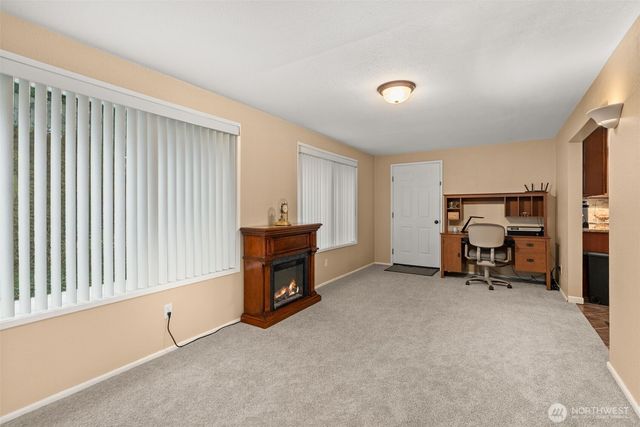 7816 6th Way SE, Lacey, WA 98503