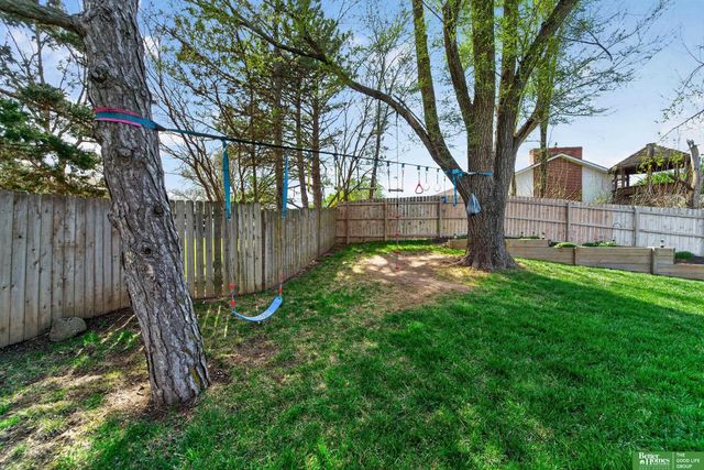 5940 S 137th Circle, Omaha, NE 68137