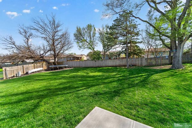 5940 S 137th Circle, Omaha, NE 68137