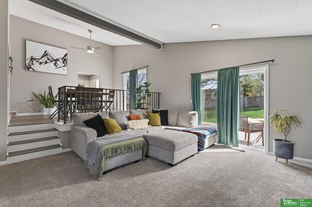 5940 S 137th Circle, Omaha, NE 68137