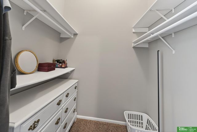 5940 S 137th Circle, Omaha, NE 68137