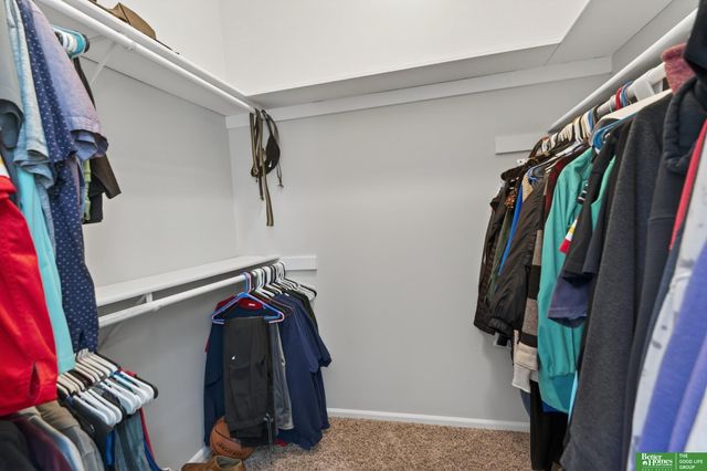 5940 S 137th Circle, Omaha, NE 68137