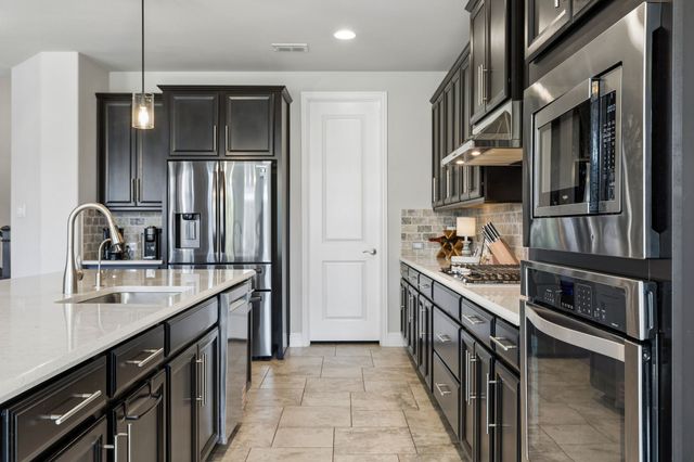 2113 Shrewsbury Drive, Mckinney, TX 75071