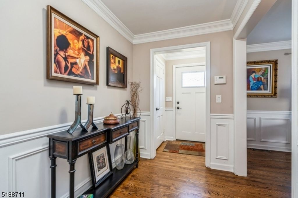 69 Vanderveer Ave, Somerville Boro, NJ 08876 — photo 2