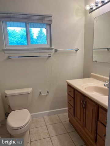5101 DANBURY RD, Bethesda, MD 20814