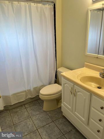 5101 DANBURY RD, Bethesda, MD 20814