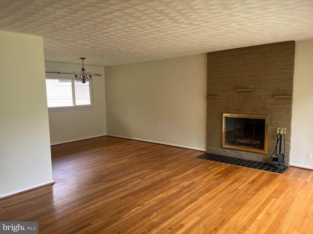5101 DANBURY RD, Bethesda, MD 20814