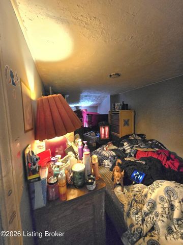 2815 Garfield Ave, Louisville, KY 40212