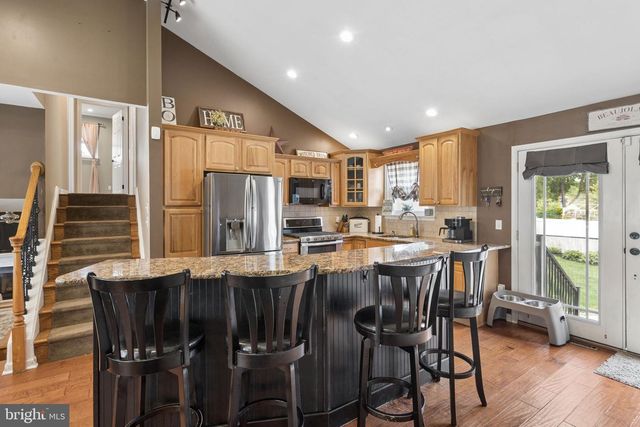 65 CALDWELL AVE, Marlton, NJ 08053