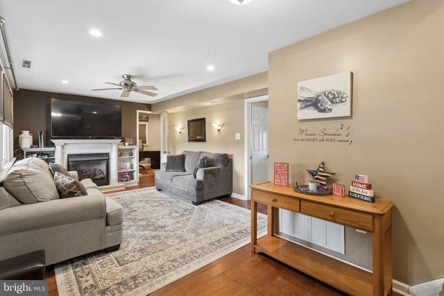 65 CALDWELL AVE, Marlton, NJ 08053