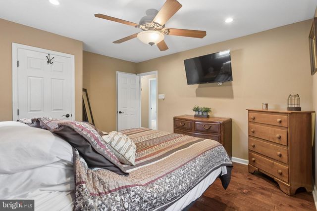 65 CALDWELL AVE, Marlton, NJ 08053