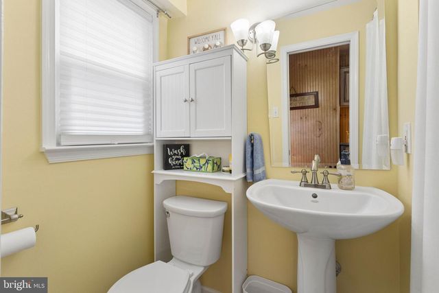 65 CALDWELL AVE, Marlton, NJ 08053