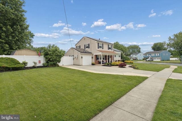 65 CALDWELL AVE, Marlton, NJ 08053